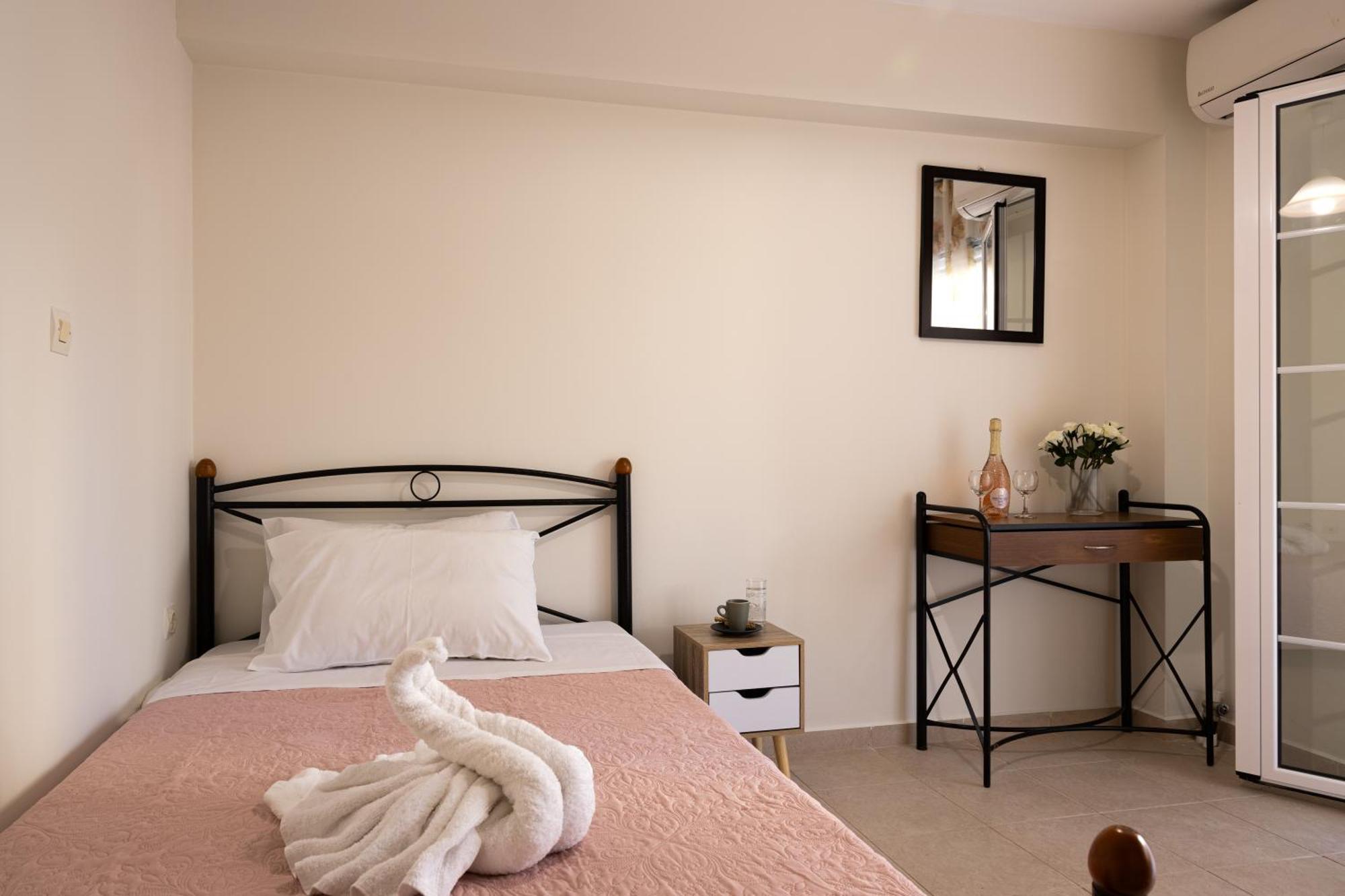 Pavlos Apartments Argostoli  Ngoại thất bức ảnh