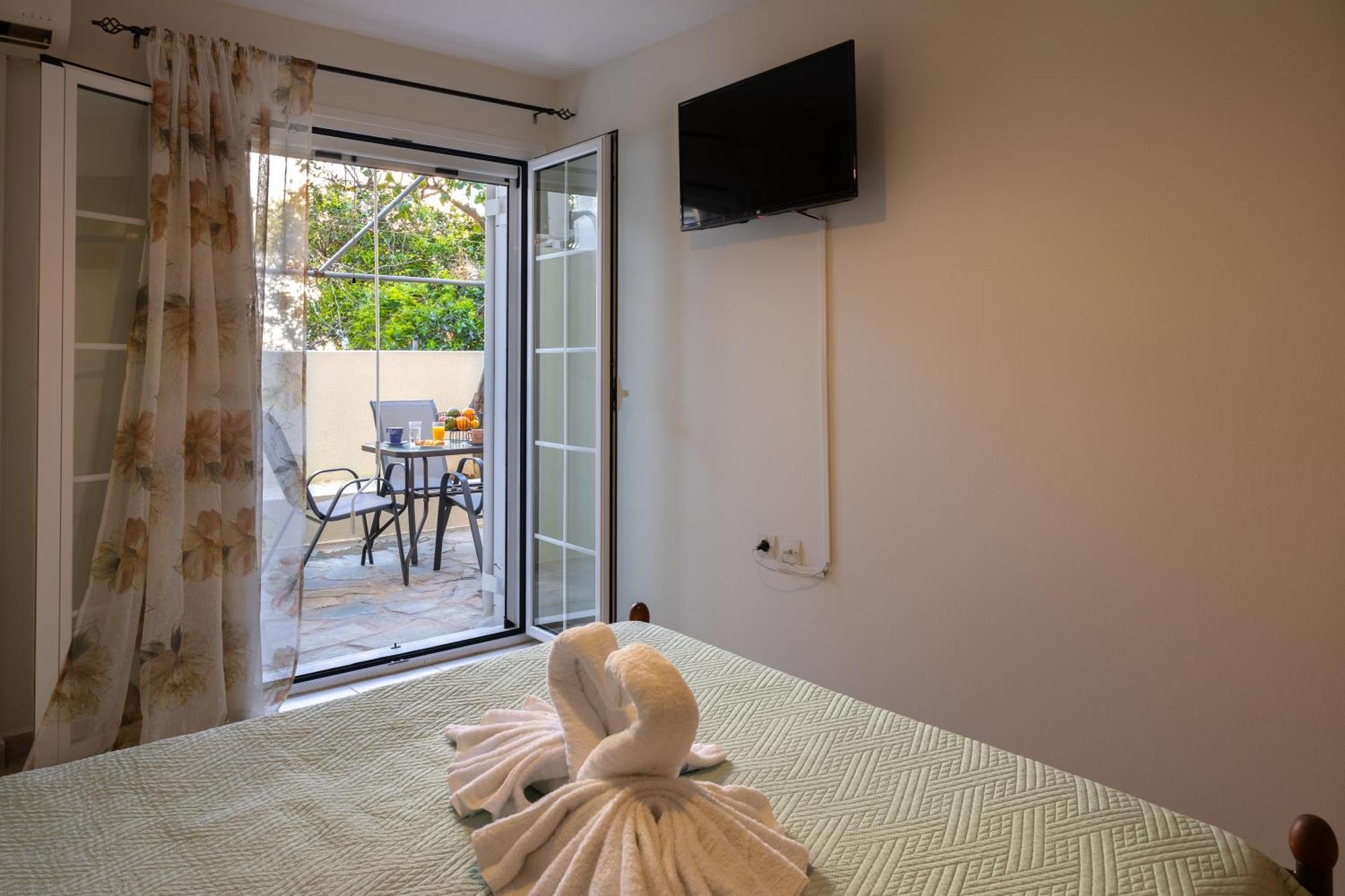Pavlos Apartments Argostoli  Ngoại thất bức ảnh
