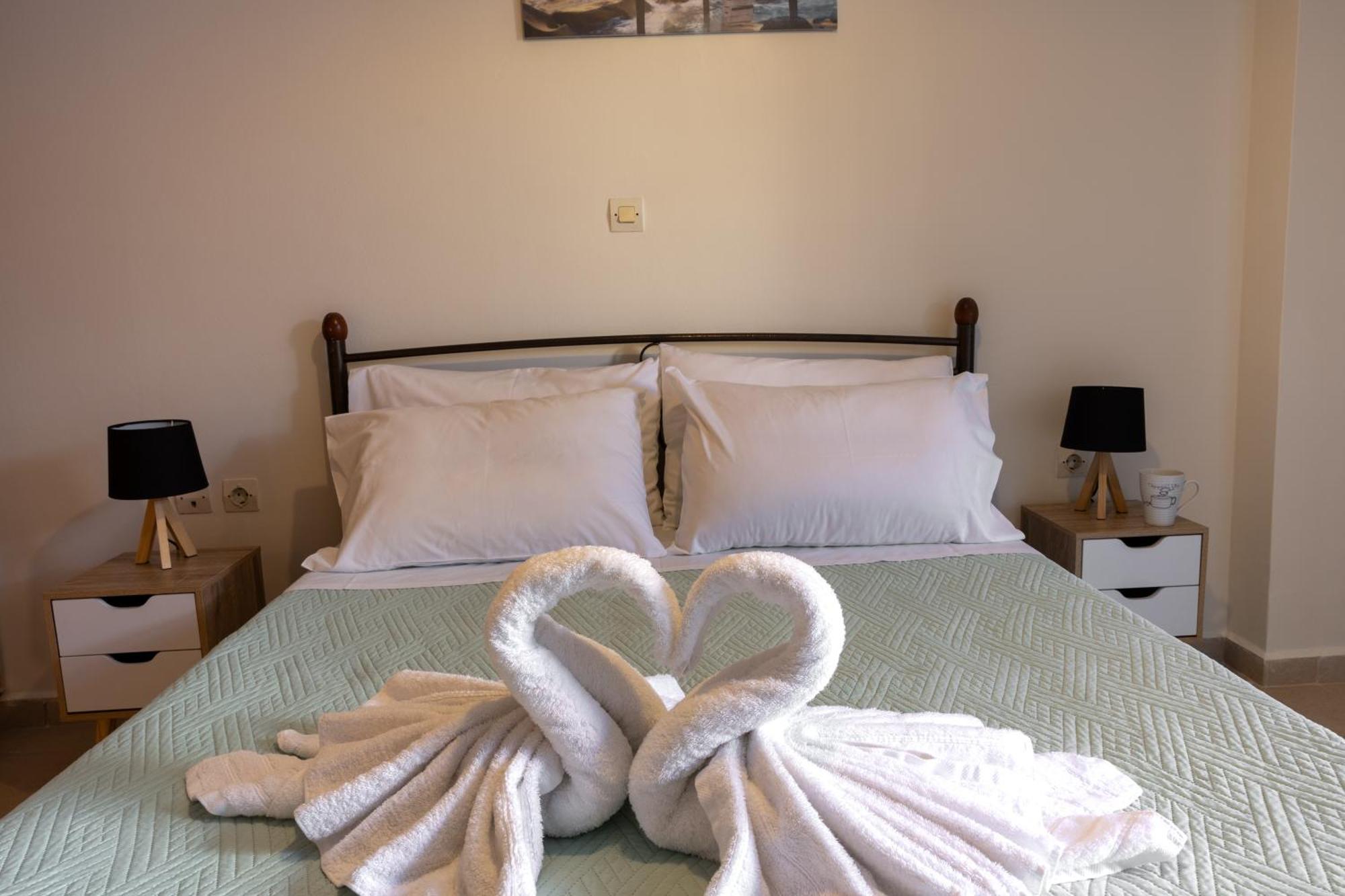 Pavlos Apartments Argostoli  Ngoại thất bức ảnh